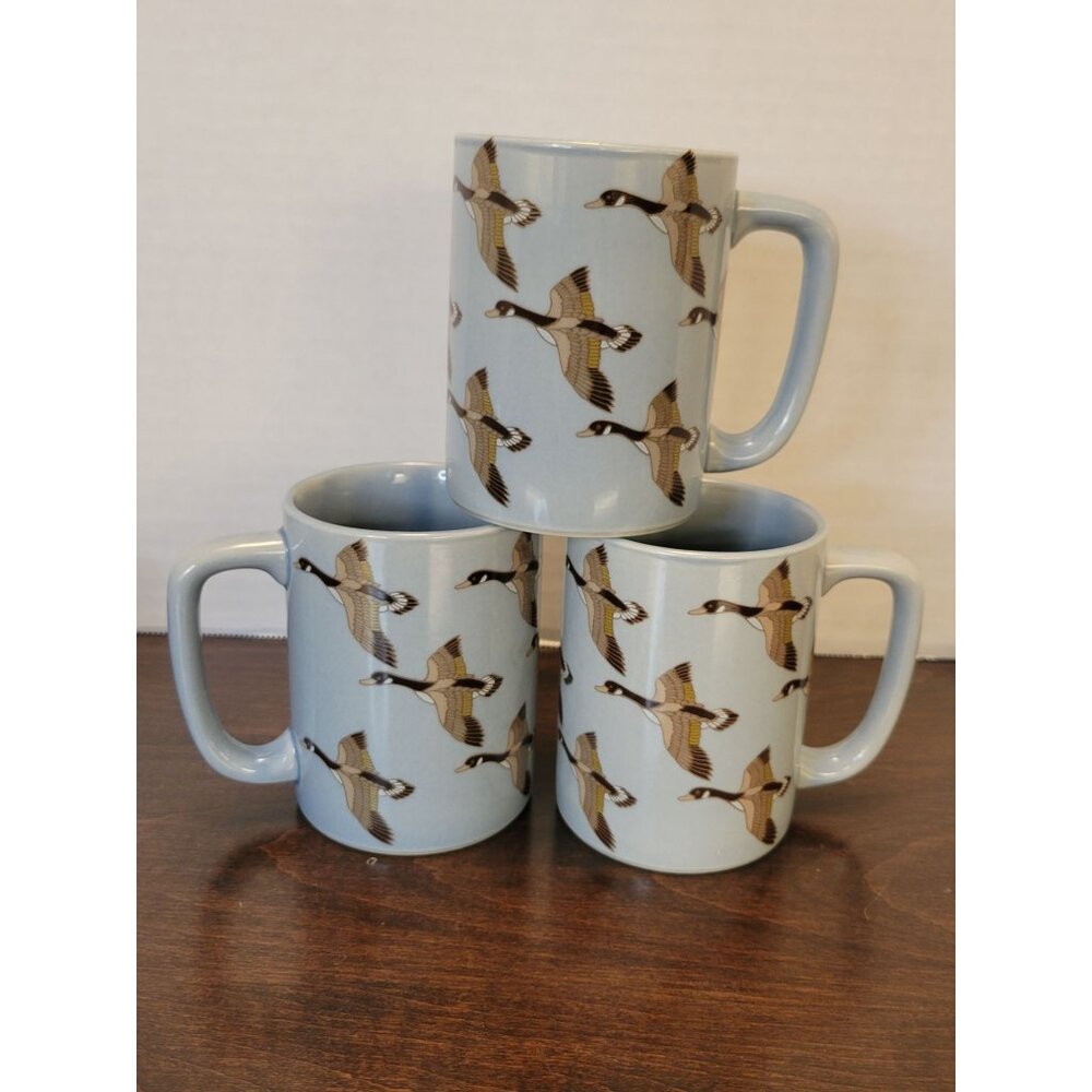 Set Of 3 Vintage Otagiri Japan Blue Coffee Mugs W/ Flying Geese Game Hunting